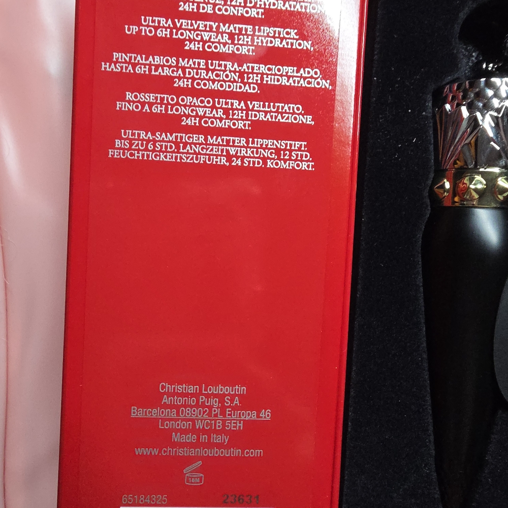 Christian Louboutin Matte Red Lipstick Color 001M Rouge Louboutin NIB - Picture 8 of 9